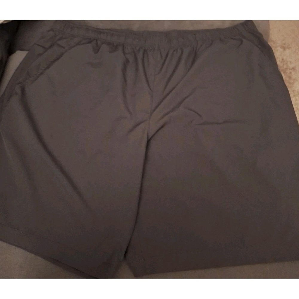 2XL Mens Gray Poly Athletic Shorts  42"Waist,9" Inseam Total Length 21" 119